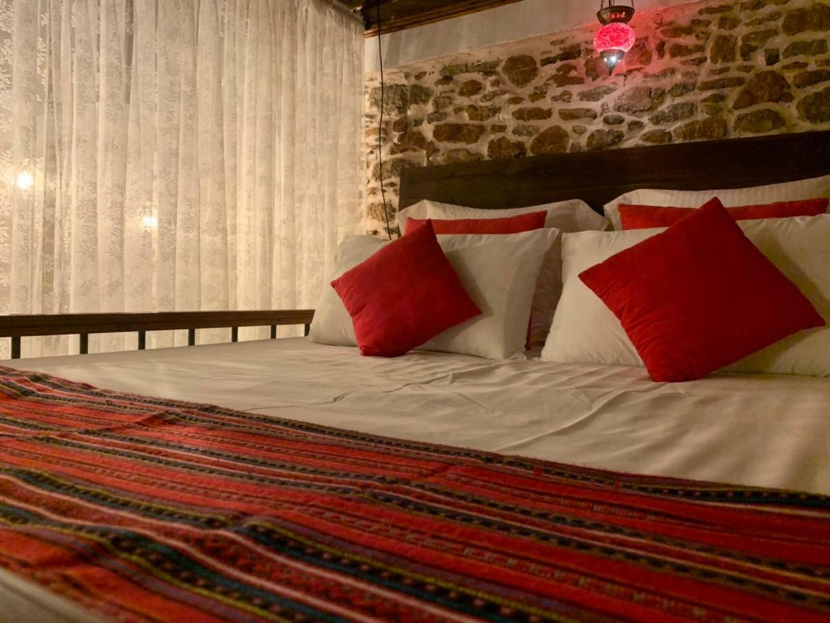 Areti'S Traditional House Apollona Dış mekan fotoğraf